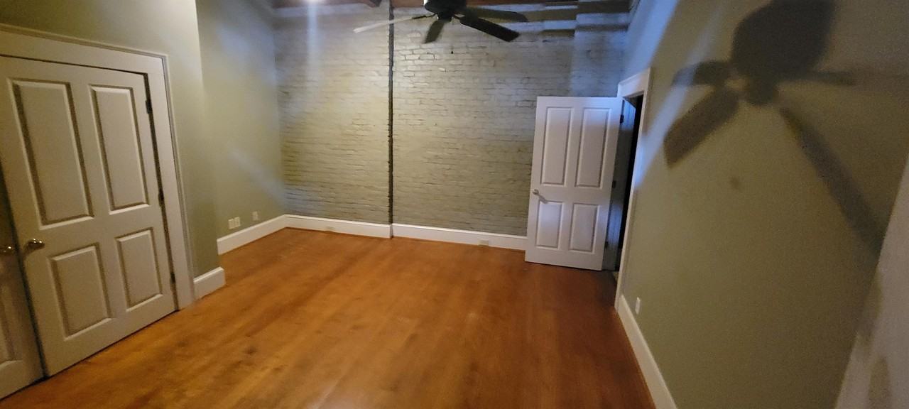 572 Mulberry Street - Photo 2 of 9