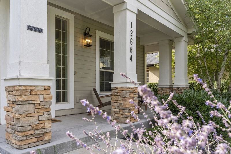 12664 N 13th Ave - Photo 4 of 49