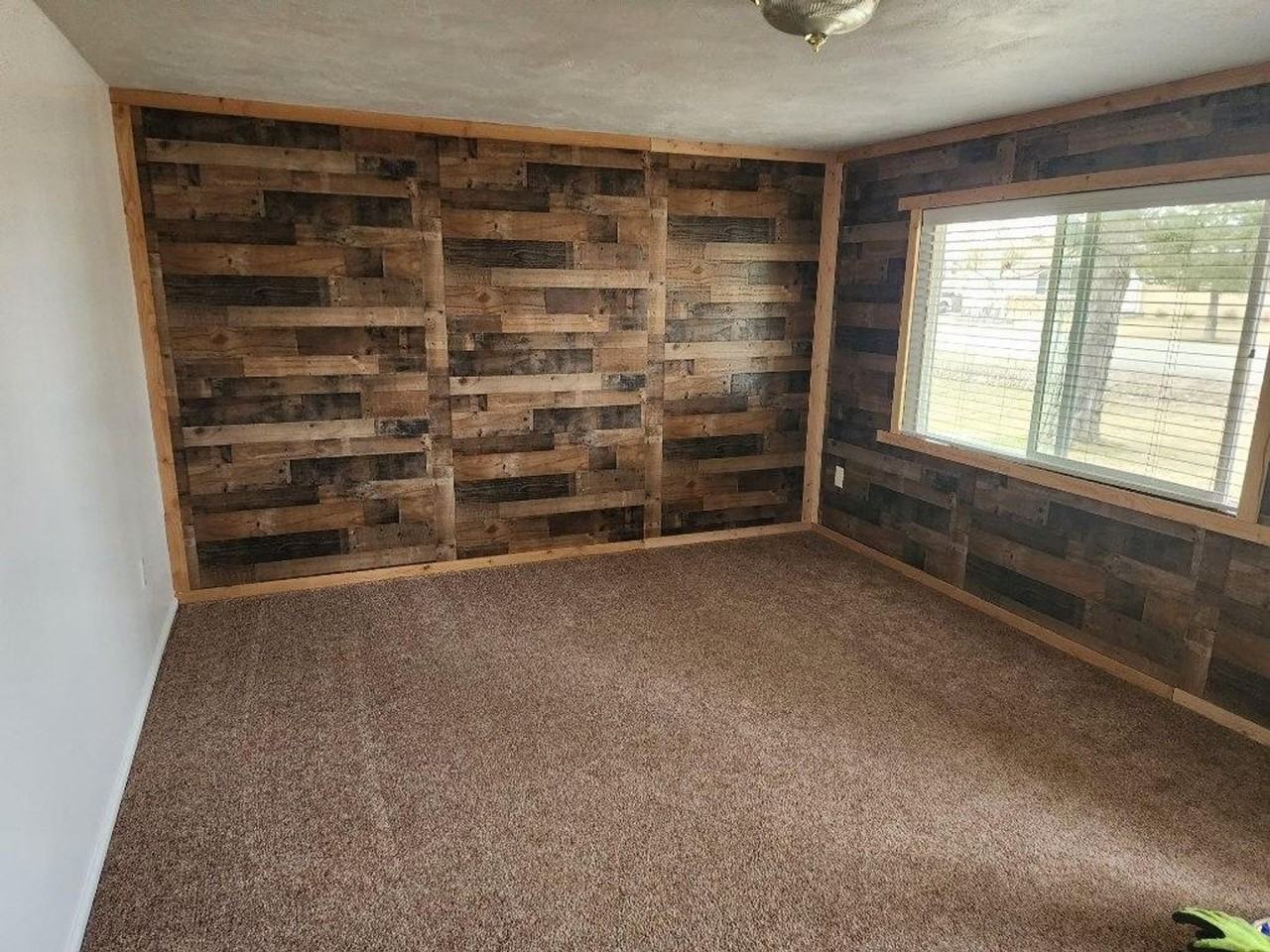 1935 West 2870 South - Photo 2 of 10