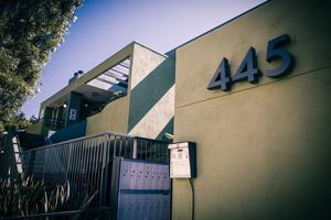 featured image of 445 W University Ave