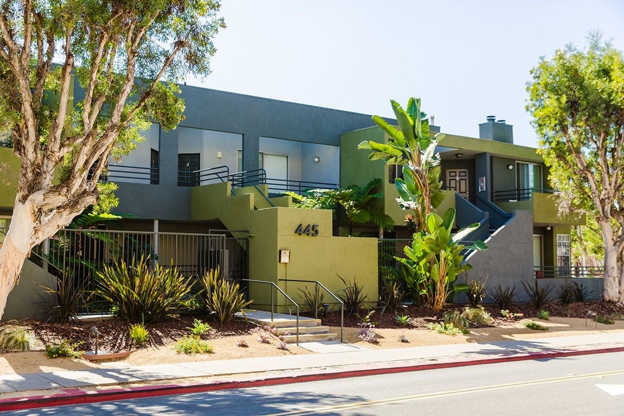YOUR HOME IN THE HEART OF SAN DIEGO - Photo 2 of 14