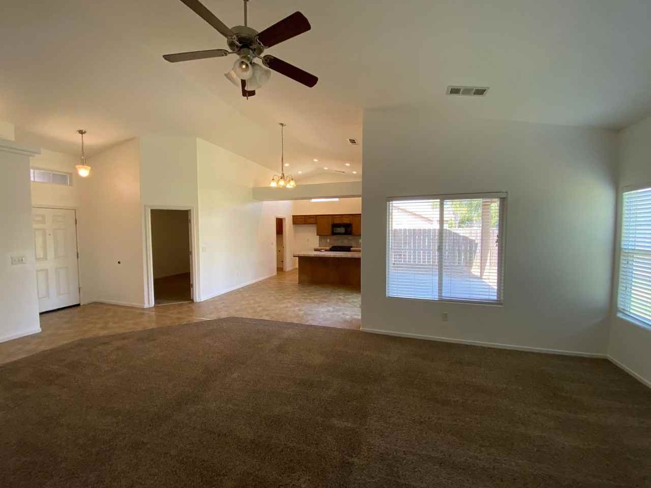2346 N Crowe St - Photo 7 of 37