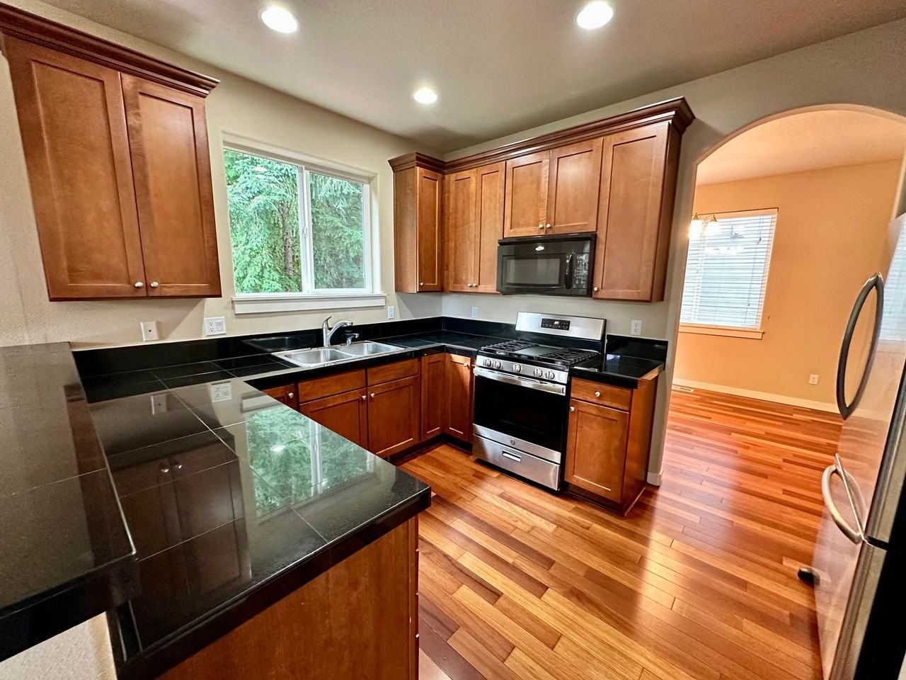 9500 Sw Diamond View Way - Photo 4 of 50