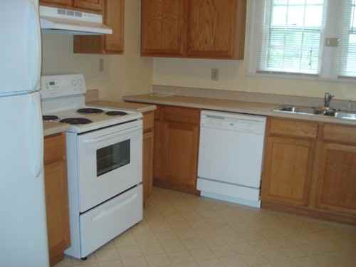 321 S Eagleson Ave - Photo 5 of 8