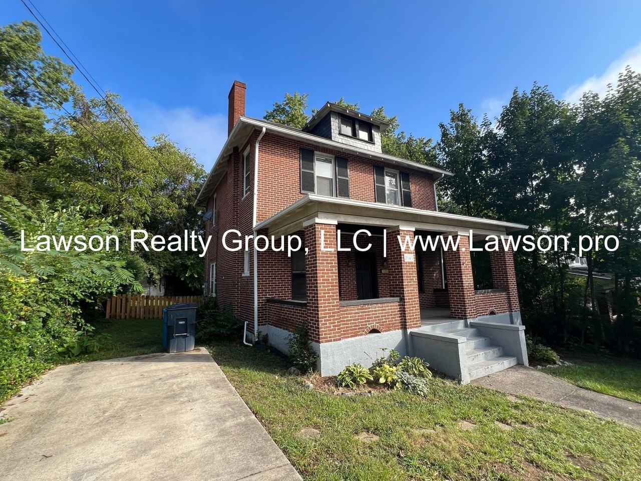 2143 Broadway Ave Sw - Photo 2 of 41