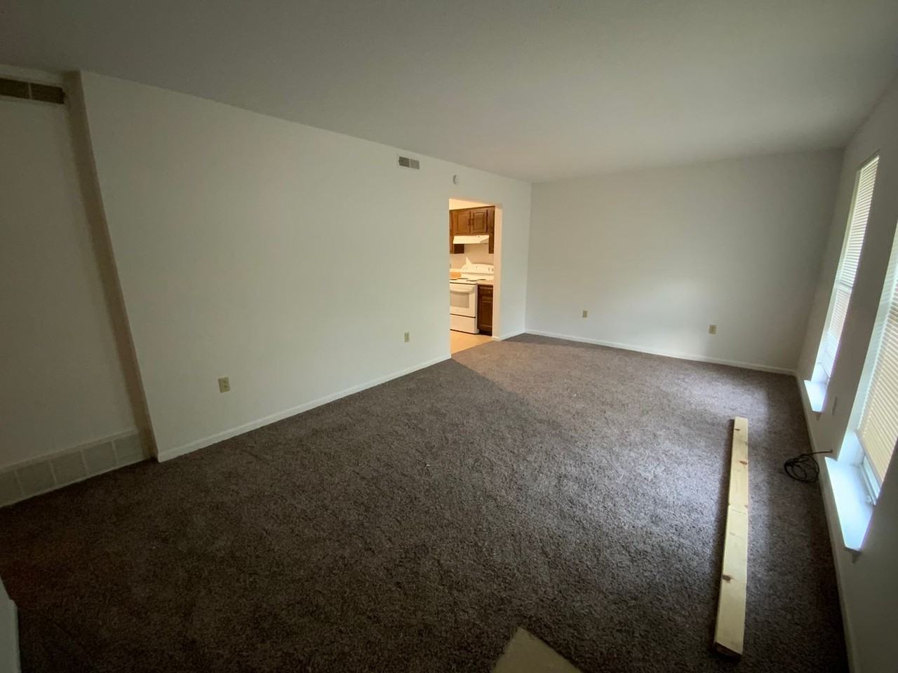 157 Maple Grove Way - Photo 3 of 43