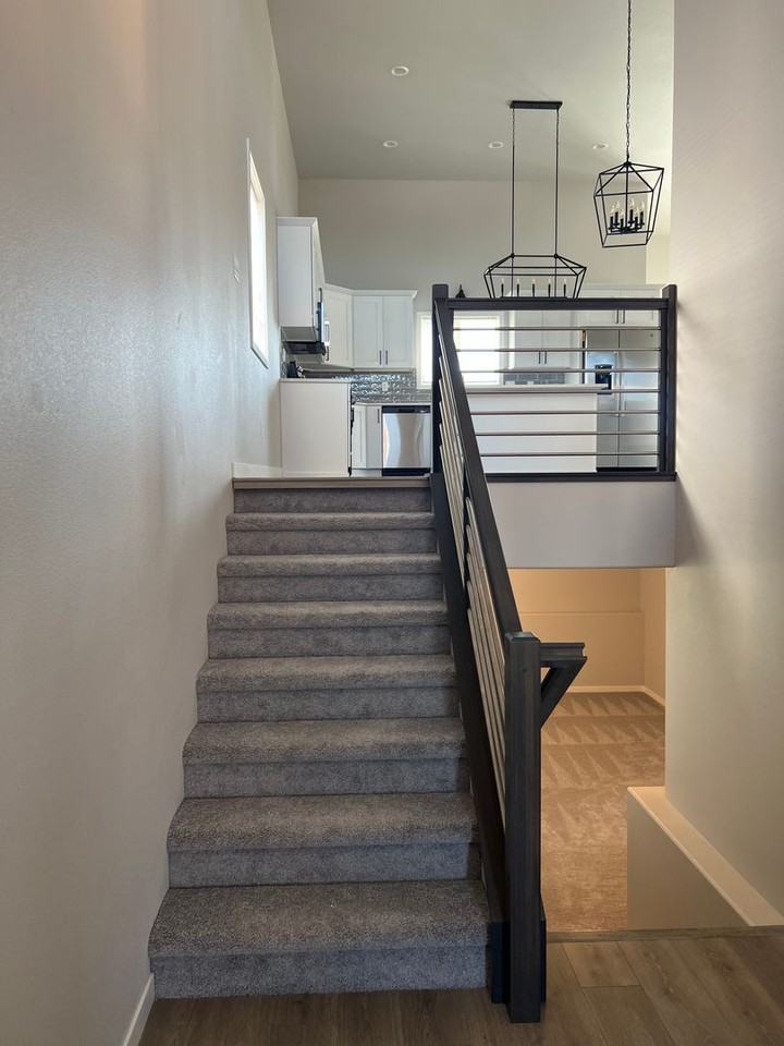 6750 72nd Ave S - Photo 5 of 24