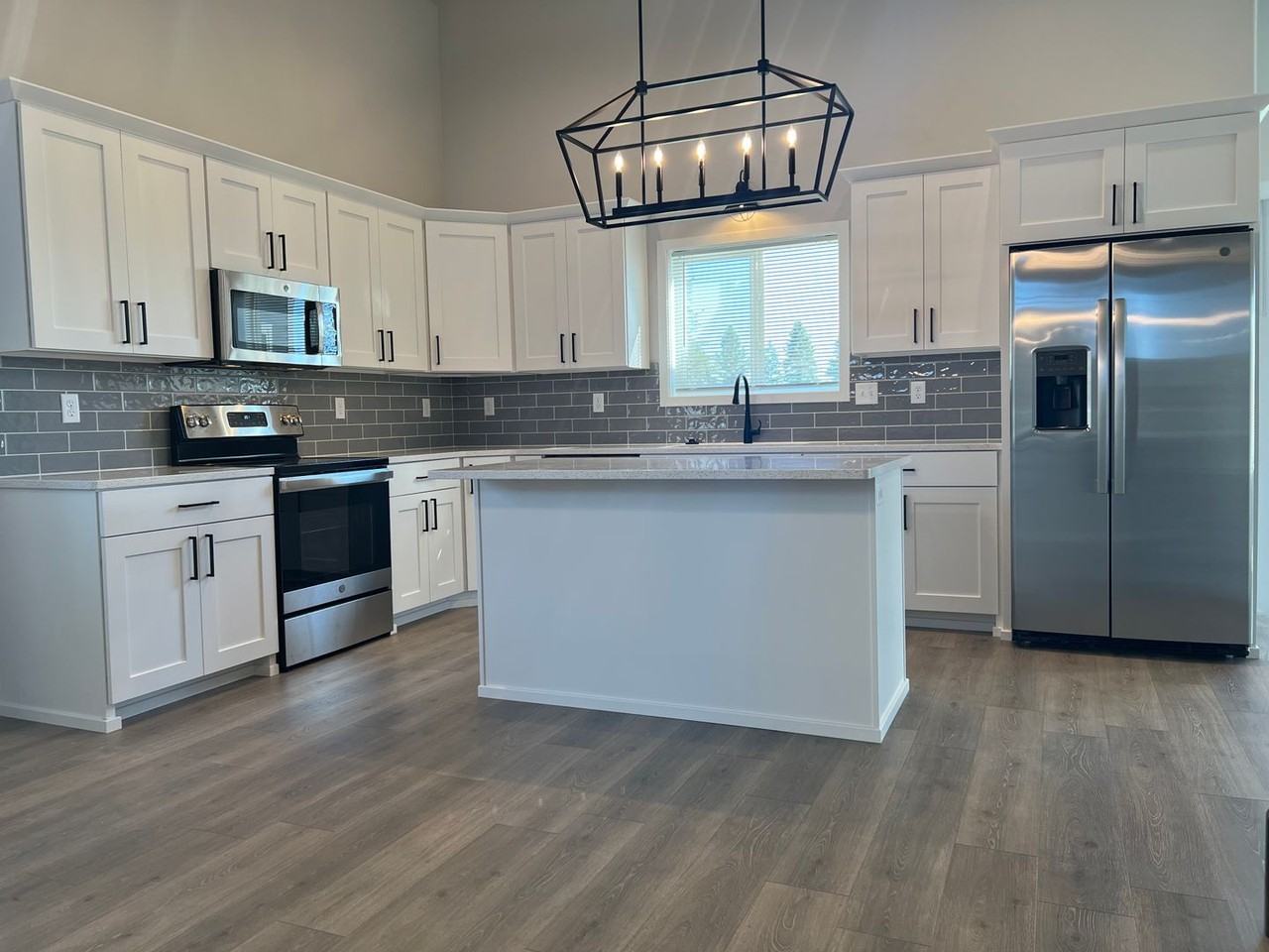 6750 72nd Ave S - Photo 2 of 24