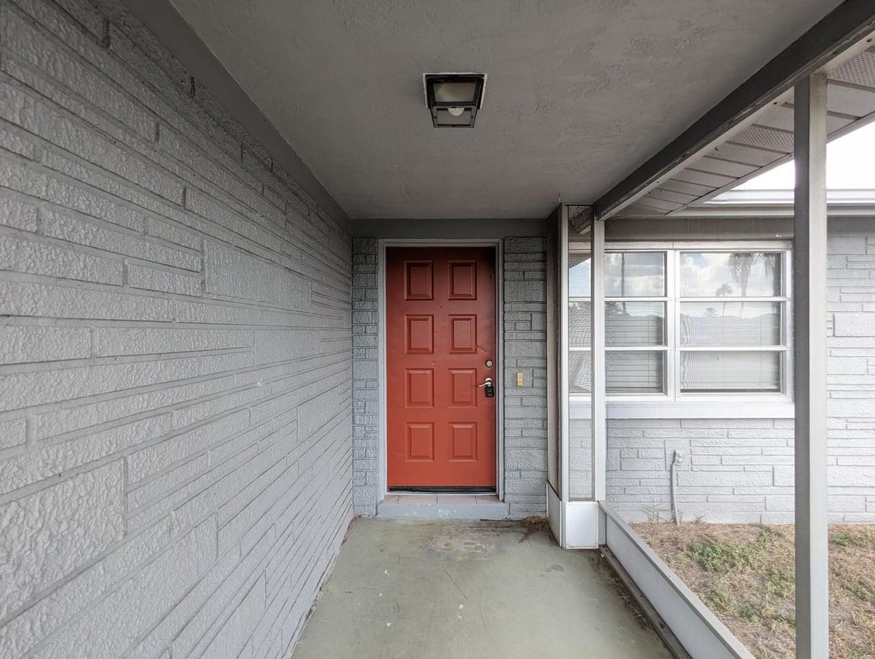 3737 Redwood Dr - Photo 2 of 15