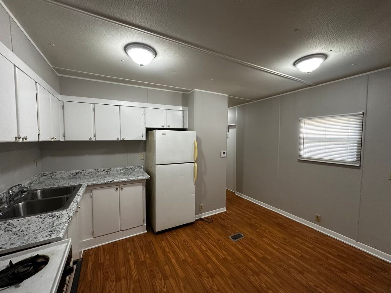 36 Peaceful Pines Dr - Photo 3 of 9