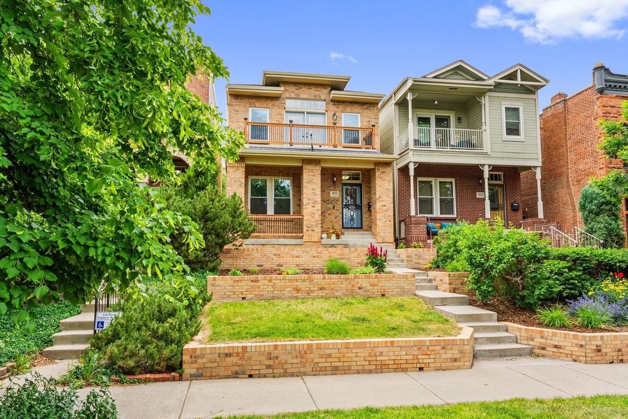 2831 Wyandot St - Photo 3 of 36