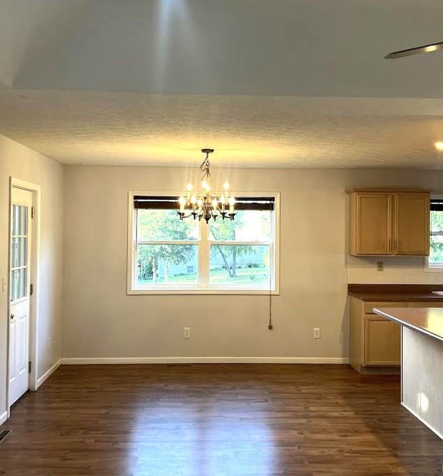 1700 Mccutchen Rd - Photo 5 of 27