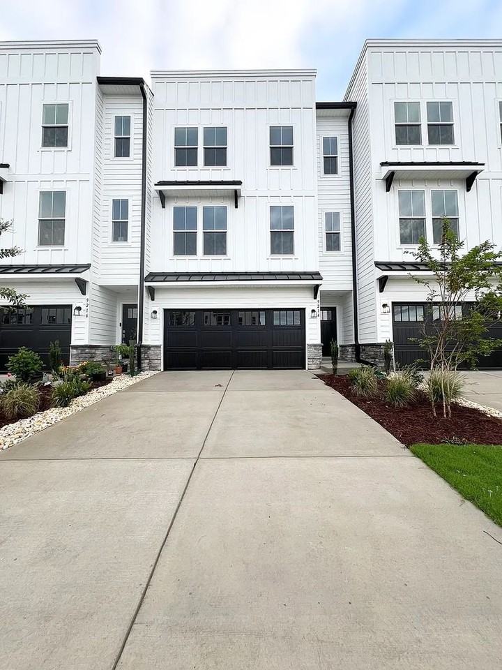 9214 Walnut Hill Rd Nw - Photo 5 of 29