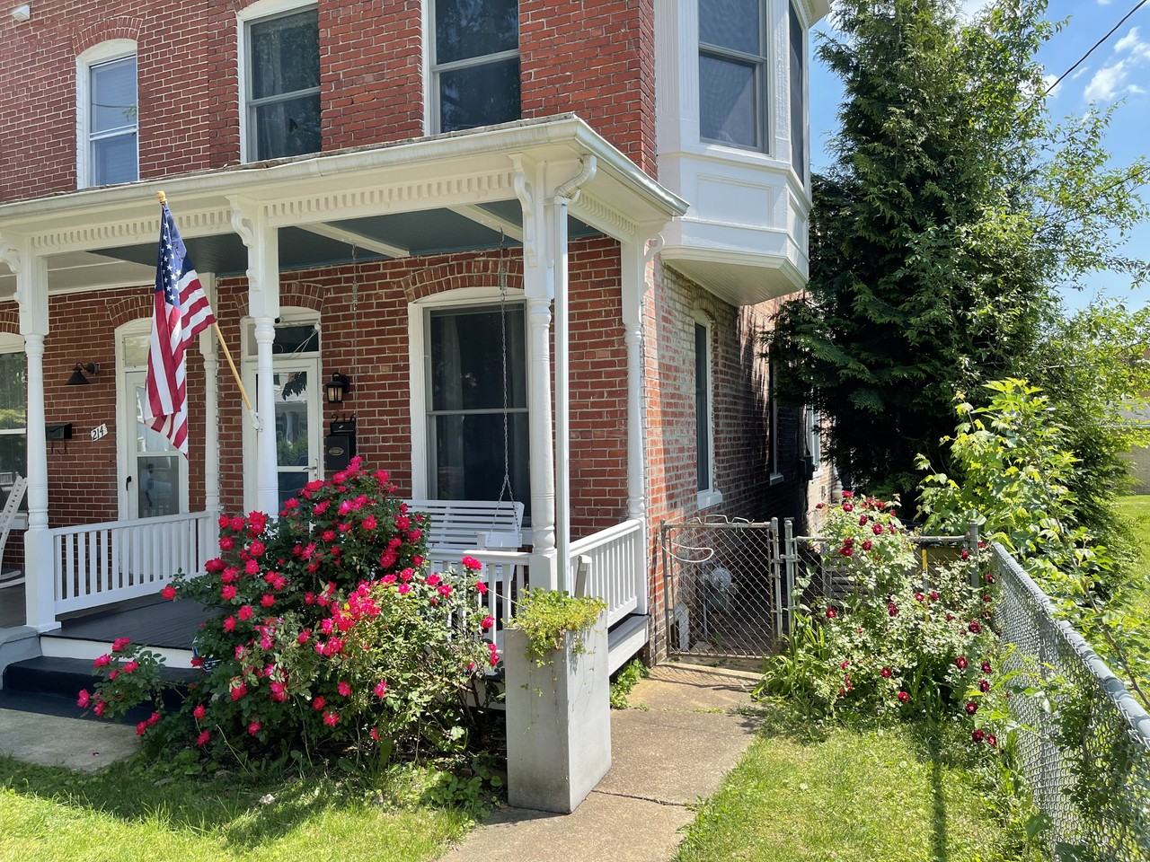 216 Washington St #NA - Photo 2 of 26