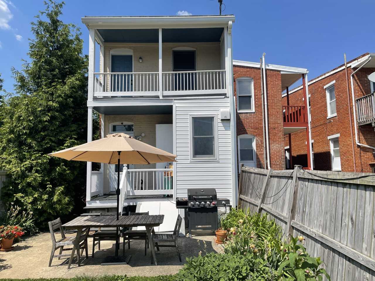 216 Washington St #NA - Photo 3 of 26