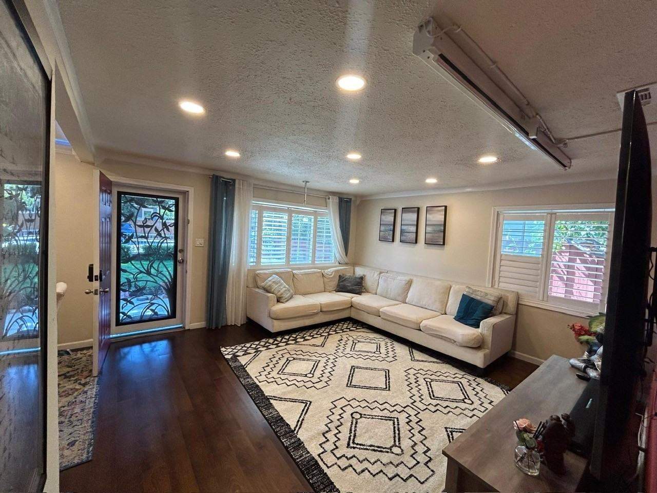 151 Bradford Dr #NA - Photo 2 of 15