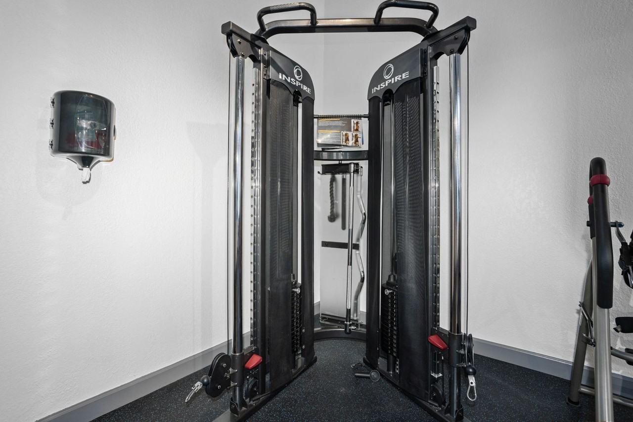 Opera House Lofts - Photo 5 of 24