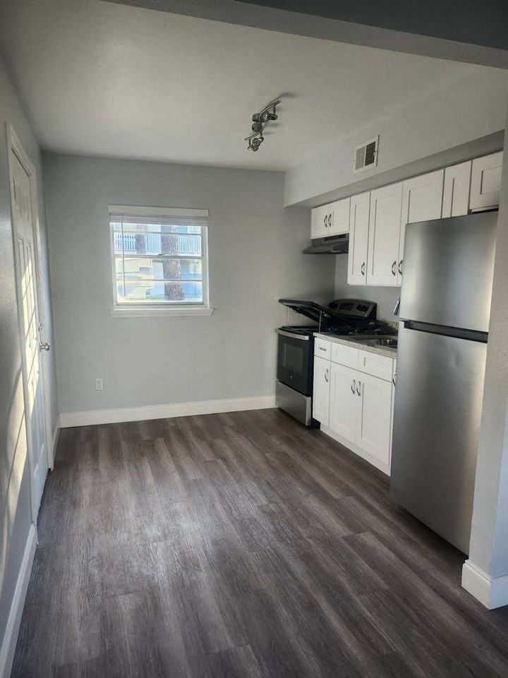 Canaveral Shores Apartments - Photo 2 of 50