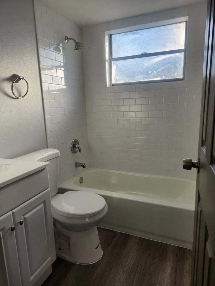 Canaveral Shores Apartments - Photo 5 of 50