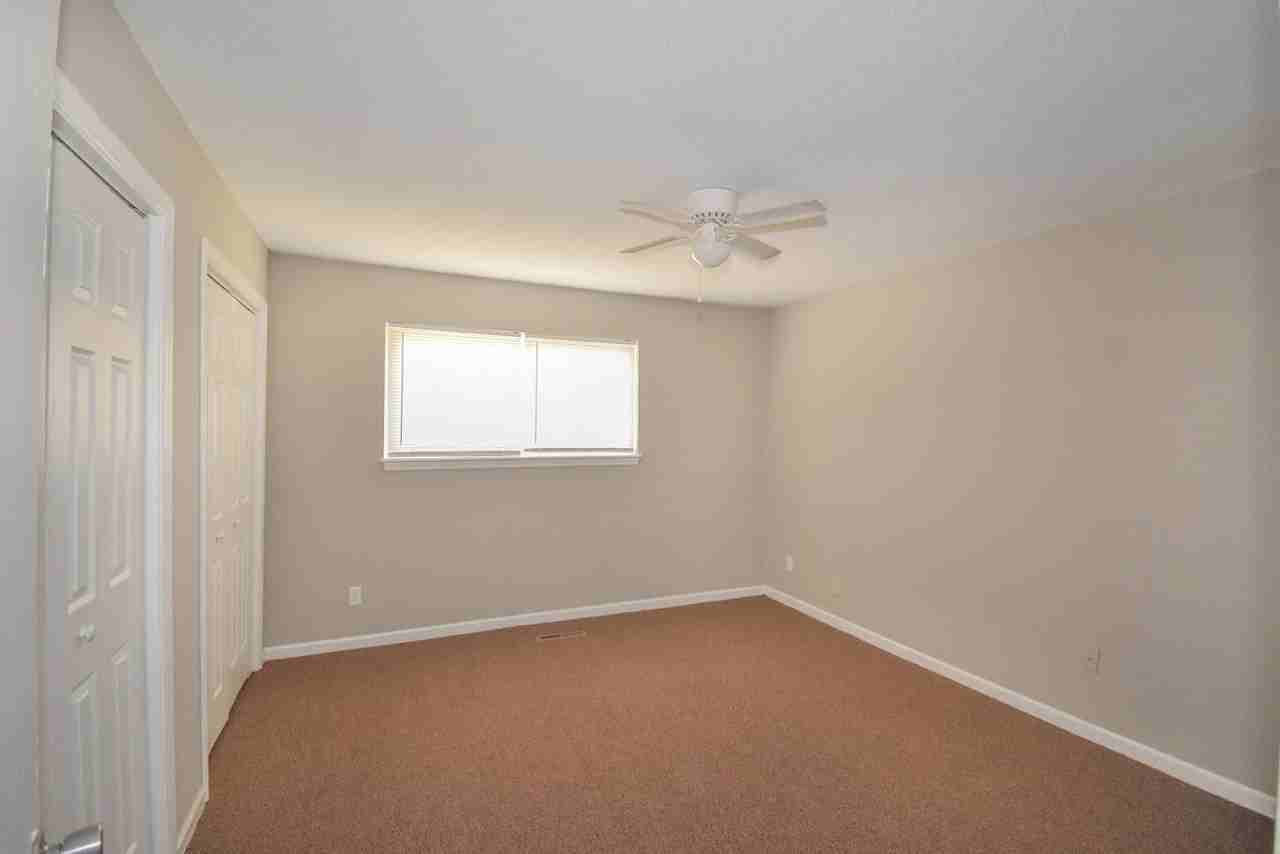 4651 Ladson Road - Photo 7 of 10