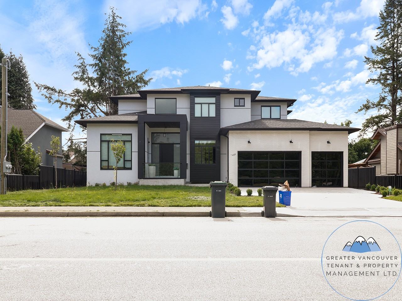 429 Ailsa Ave - Photo 3 of 34