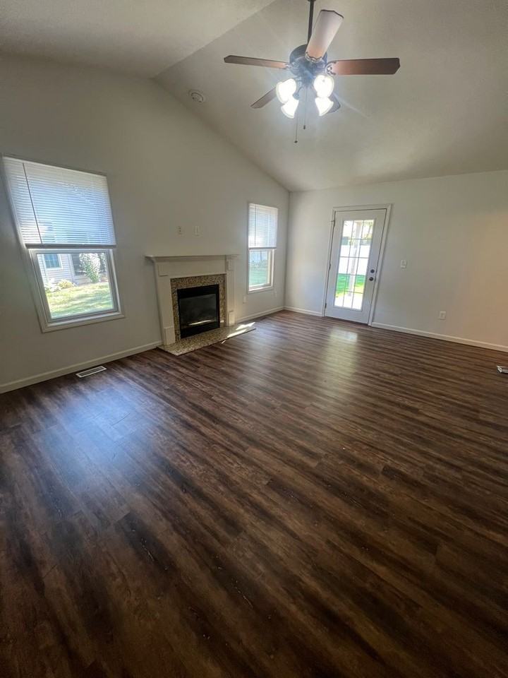 Ravina Duplexes - Photo 2 of 9