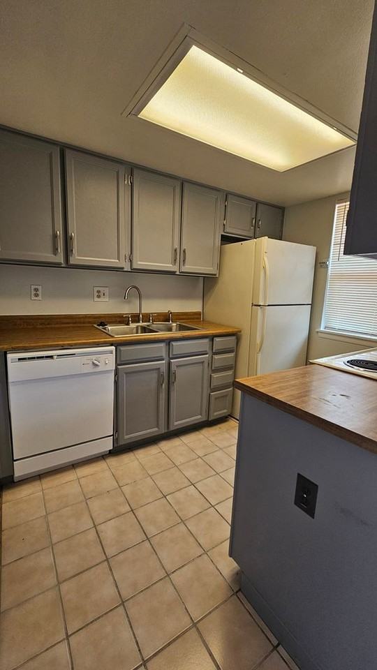 8873 W 86th Dr - Photo 5 of 19
