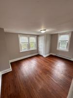 featured image of 101 N Gross St