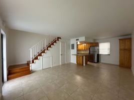 featured image of 2705 Ne 9th Ave