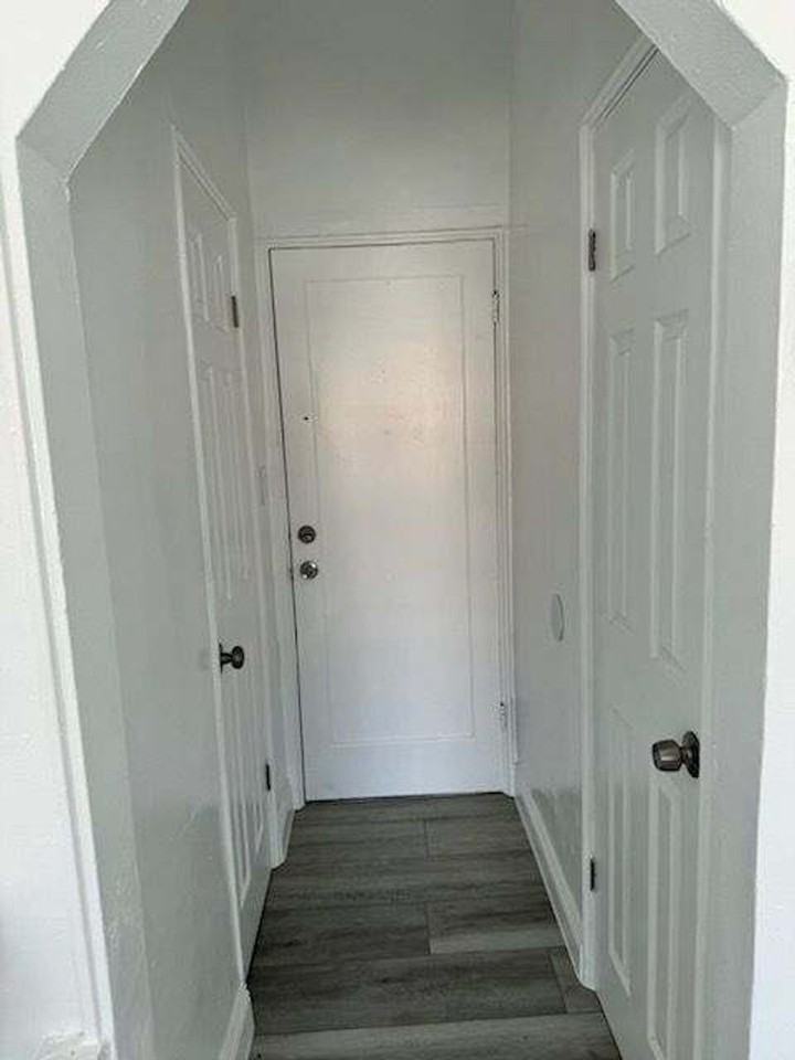 The Pilon at LA Live LLC - Photo 3 of 5