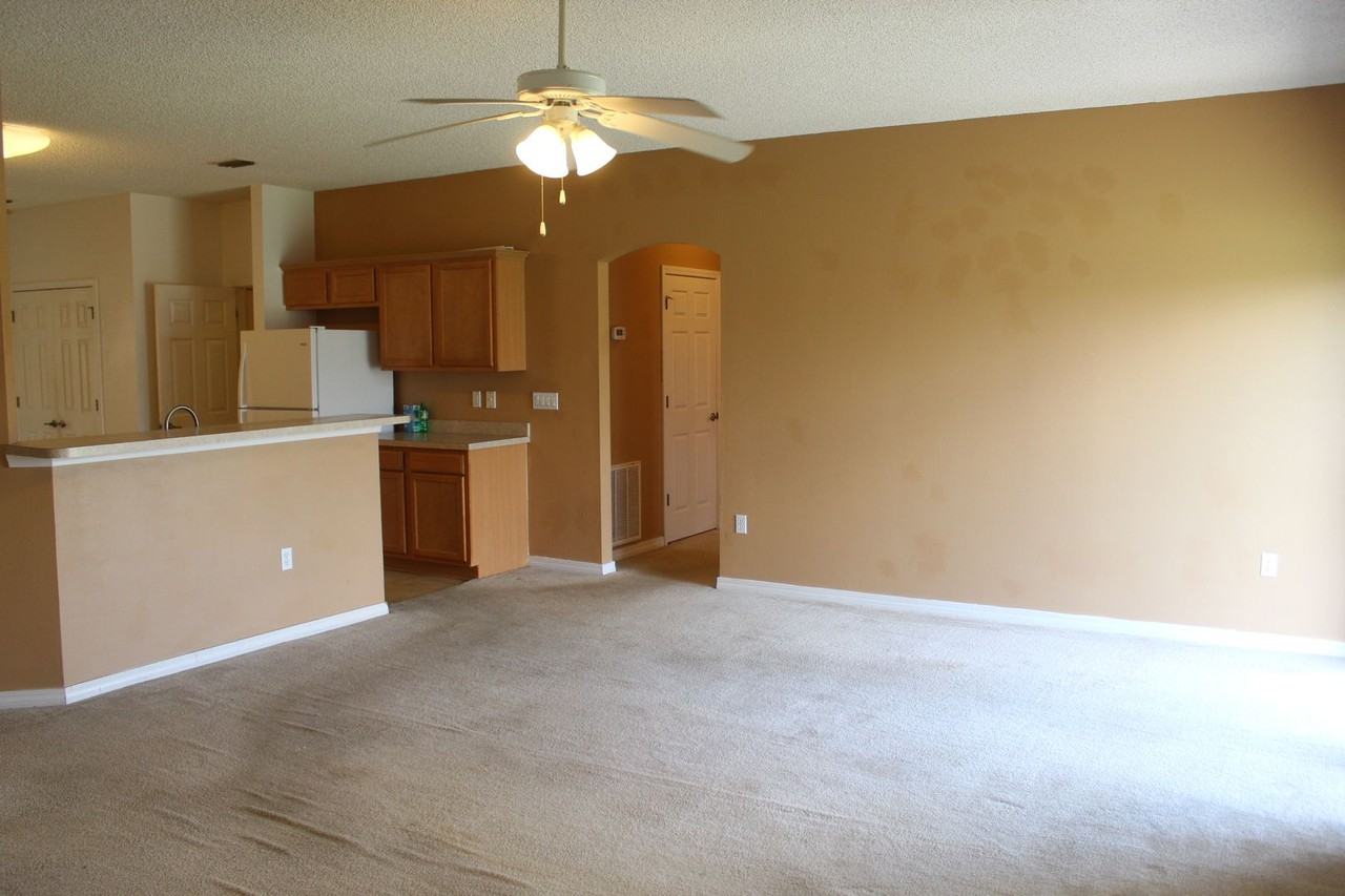 4205 Auburndale Dr - Photo 4 of 14