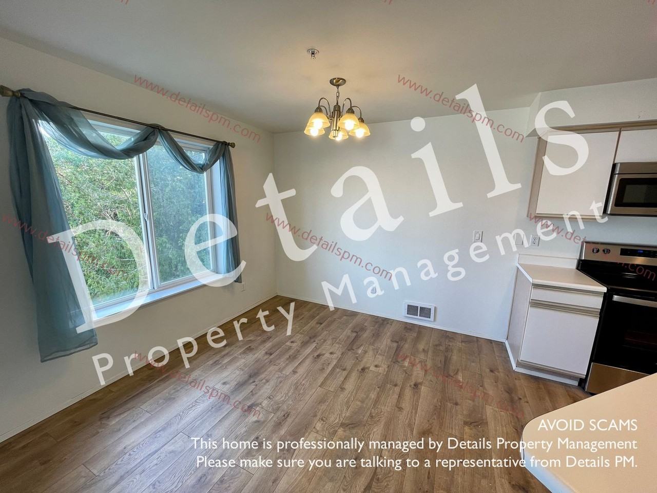 2261 Skyline Lane #G301 - Photo 4 of 20