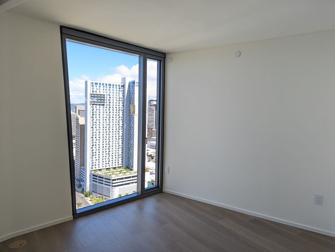1000 Auahi St #3003 - Photo 5 of 21