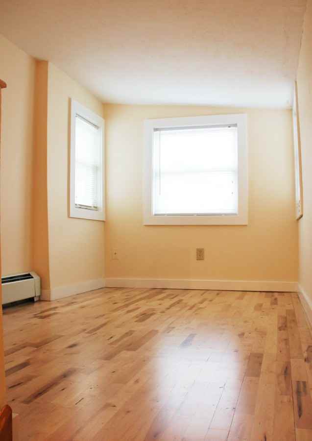 63 Peru St - Photo 3 of 9