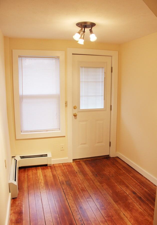 63 Peru St - Photo 6 of 9