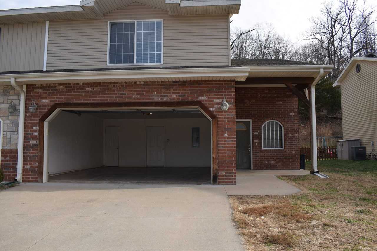 157 Hickory Ridge Dr - Photo 2 of 29