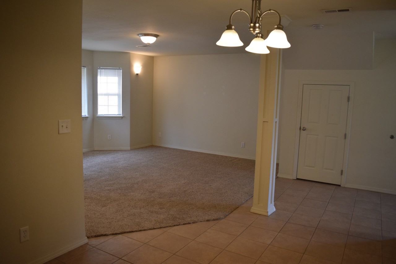 157 Hickory Ridge Dr - Photo 6 of 29