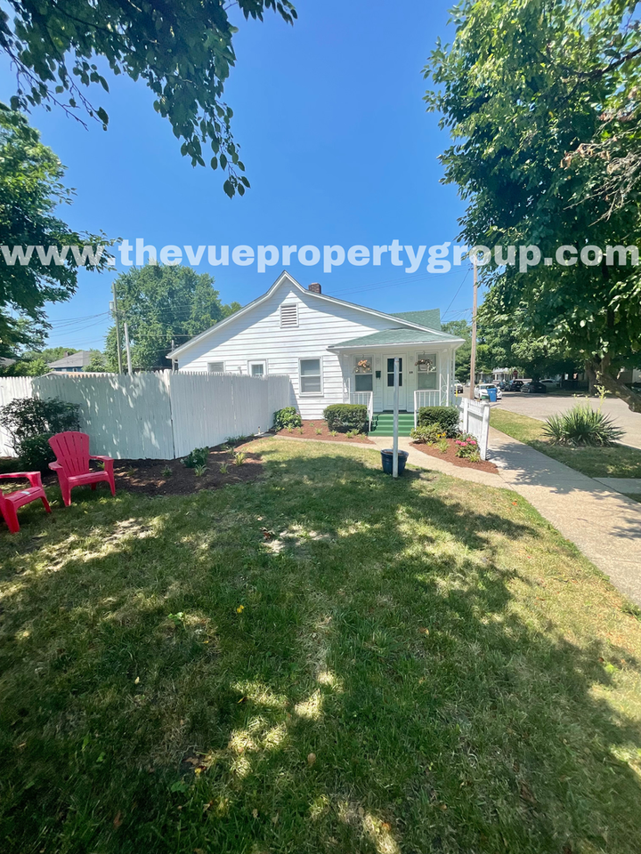 59 S 18th St - Photo 2 of 15