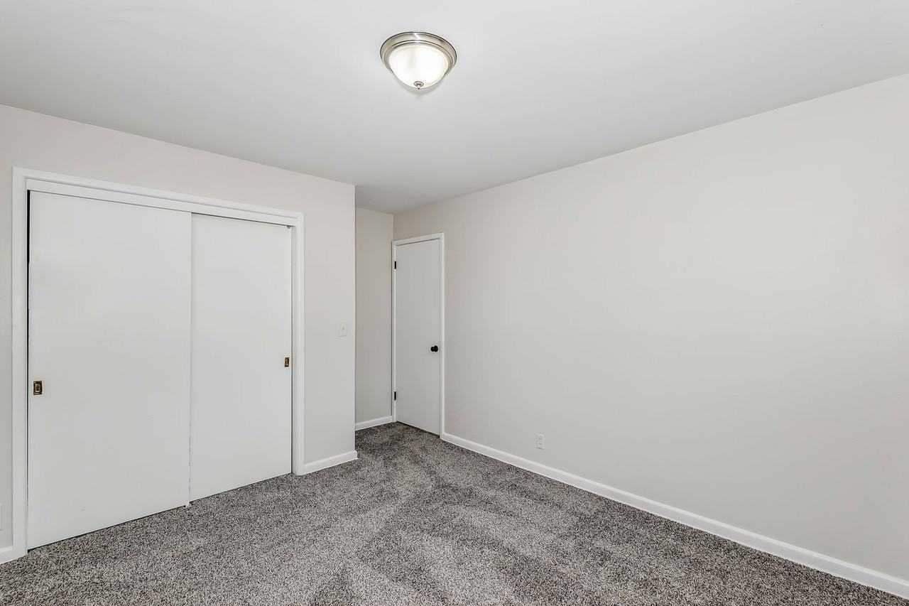 1230 E Fortuna St - Photo 5 of 11