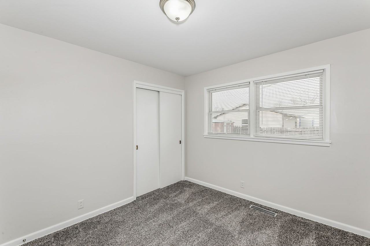 1230 E Fortuna St - Photo 6 of 11