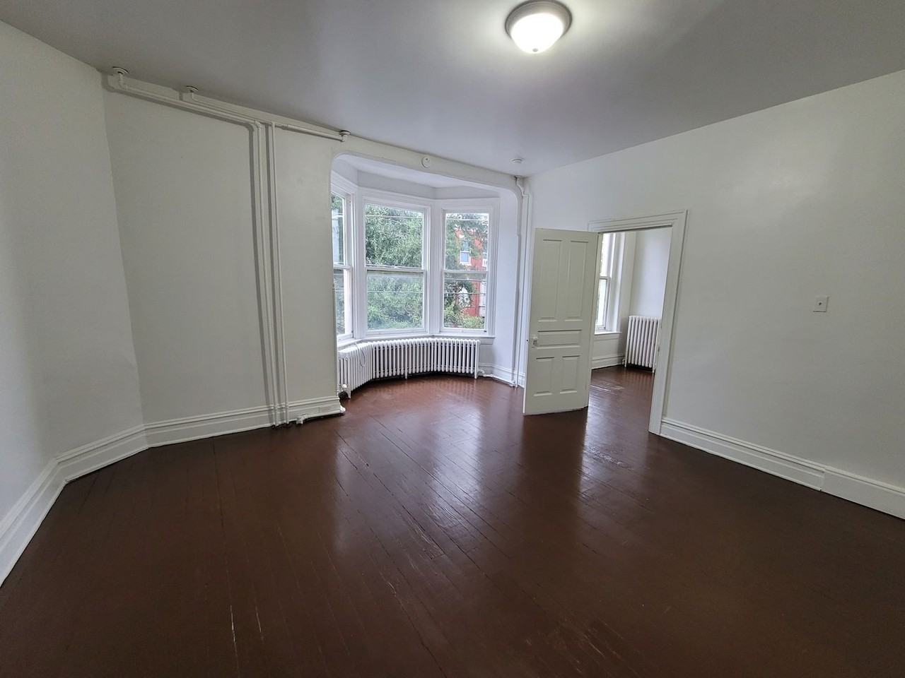 220 E Philadelphia St #2 - Photo 5 of 10