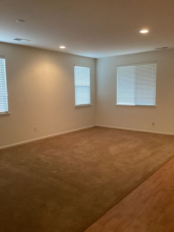 3314 Arbor Way - Photo 2 of 20