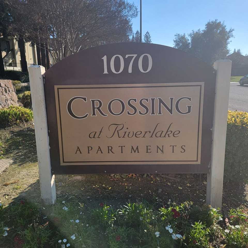 Crossing at Riverlake Apartments - Photo 5 of 50