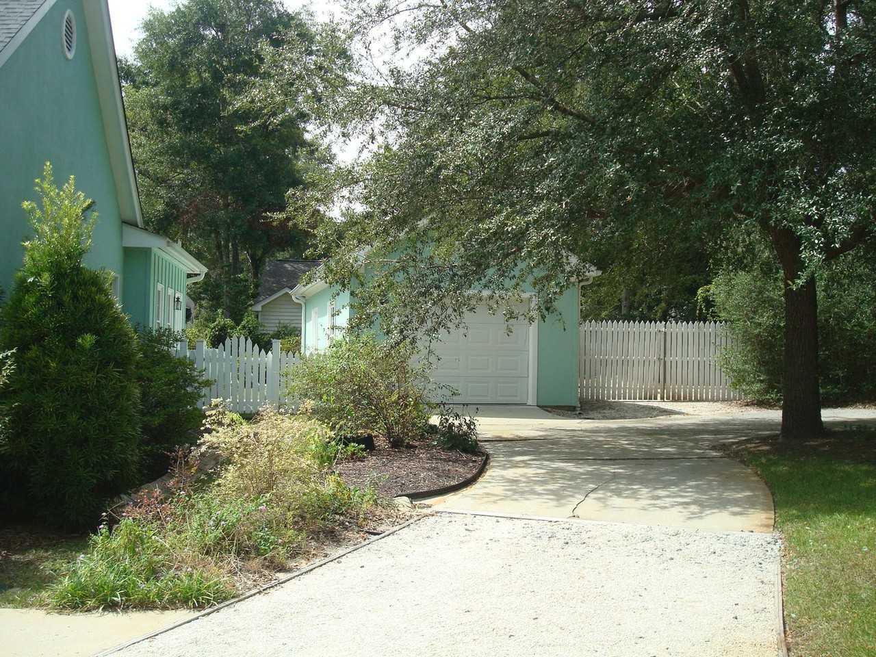 24 Pilot House Pl - Photo 2 of 27