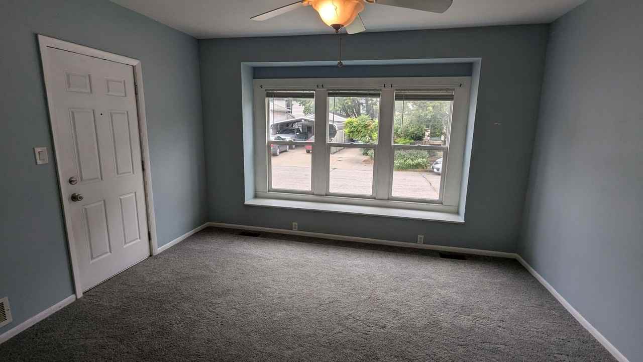 765 Avenue D - Photo 4 of 15