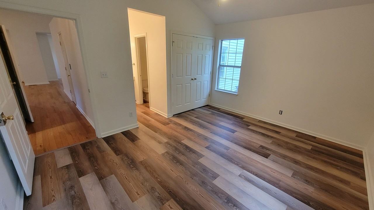 7 Wooddale Ct - Photo 7 of 12