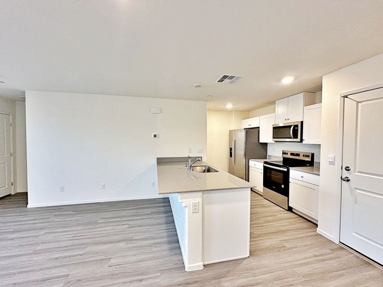 1905 Ottava Vista Street - Photo 7 of 50