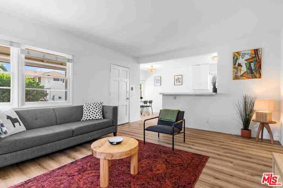 4457 Berryman Ave - Photo 3 of 25