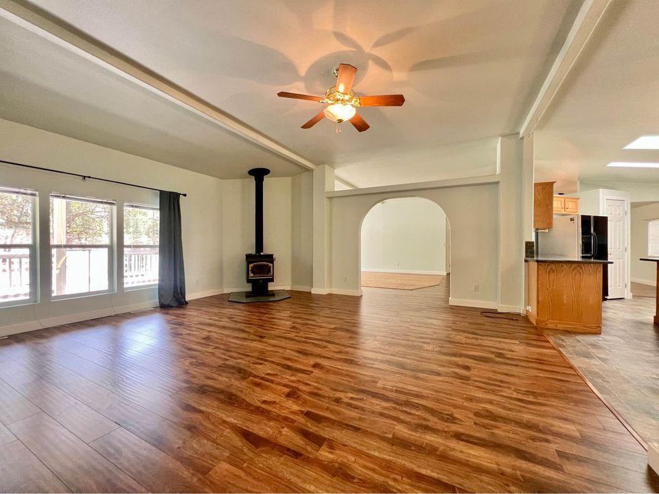 347 Kubli Rd - Photo 2 of 28