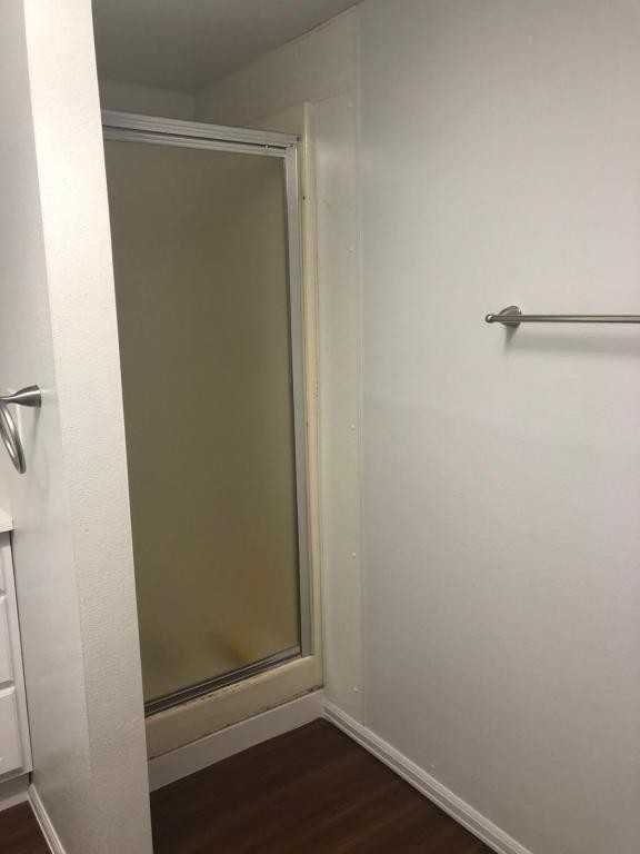 8316 Oakwood St - Photo 7 of 9